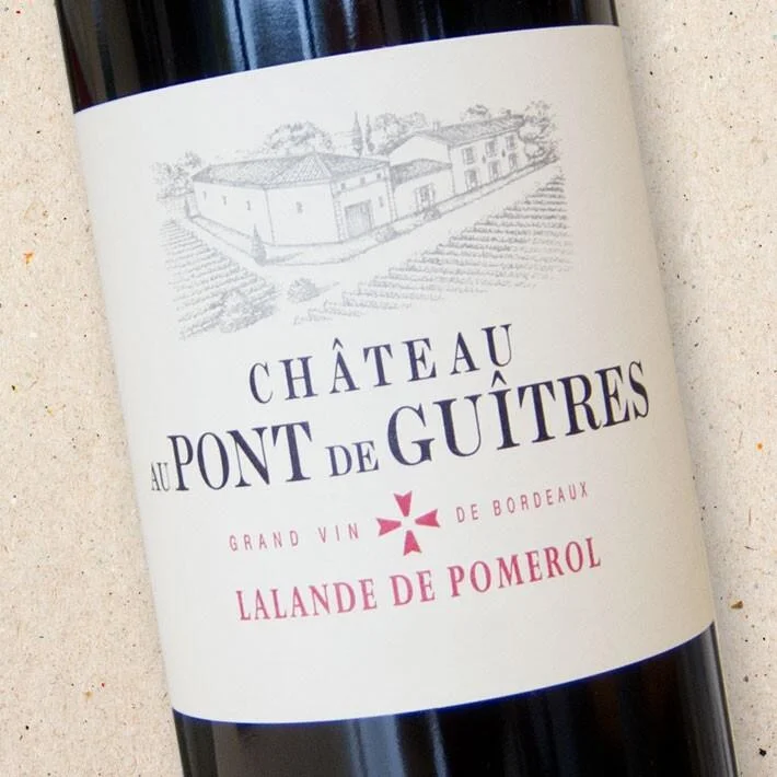 Chateau au Pont De Guitres
